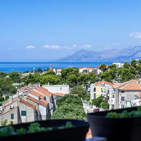Aurea Mare Makarska-3br, Sea View & Prime Location *