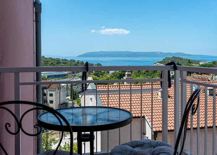 Aurea Mare Makarska-3br, Sea View & Prime Location