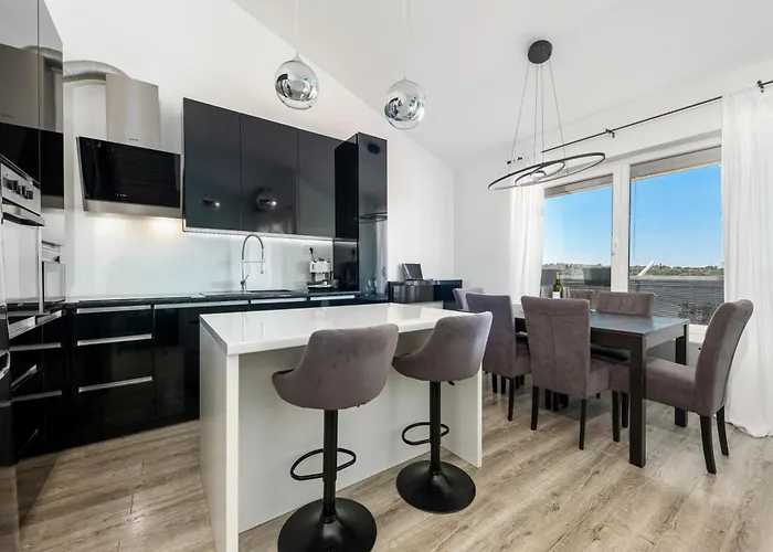 Aurea Mare Makarska-3br, Sea View & Prime Location Appartamento Makarska