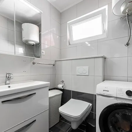 Apartmán Aurea Mare Makarska-3br, Sea View & Prime Location