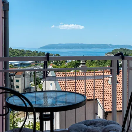 Aurea Mare Makarska-3br, Sea View & Prime Location