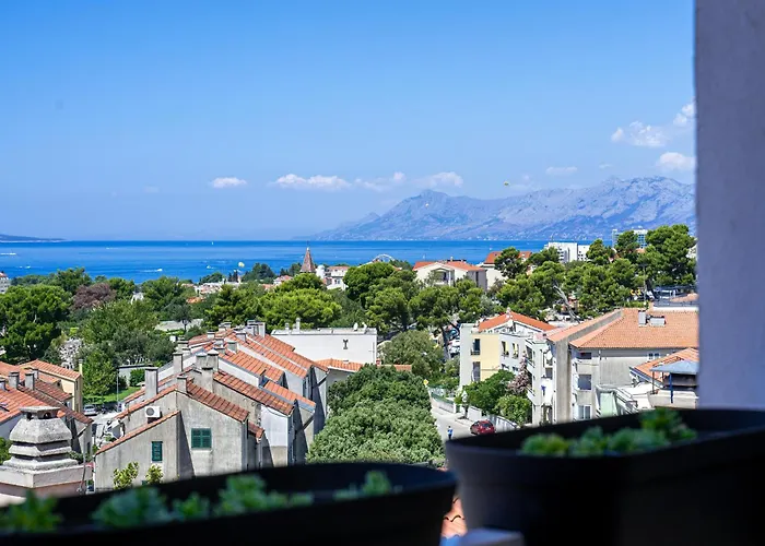 Aurea Mare Makarska-3br, Sea View & Prime Location *